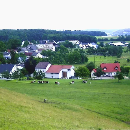 Ehemaligen Schaeferhof , Cleaning Included *